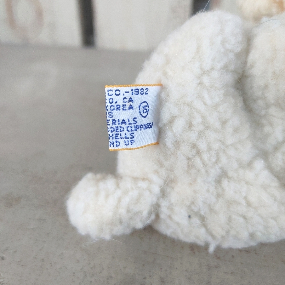 Vintage 1982 Dakin Little Baby Lamb Sitting Down Wool Blue White Ribbon Bow 6"H - Picture 3 of 12